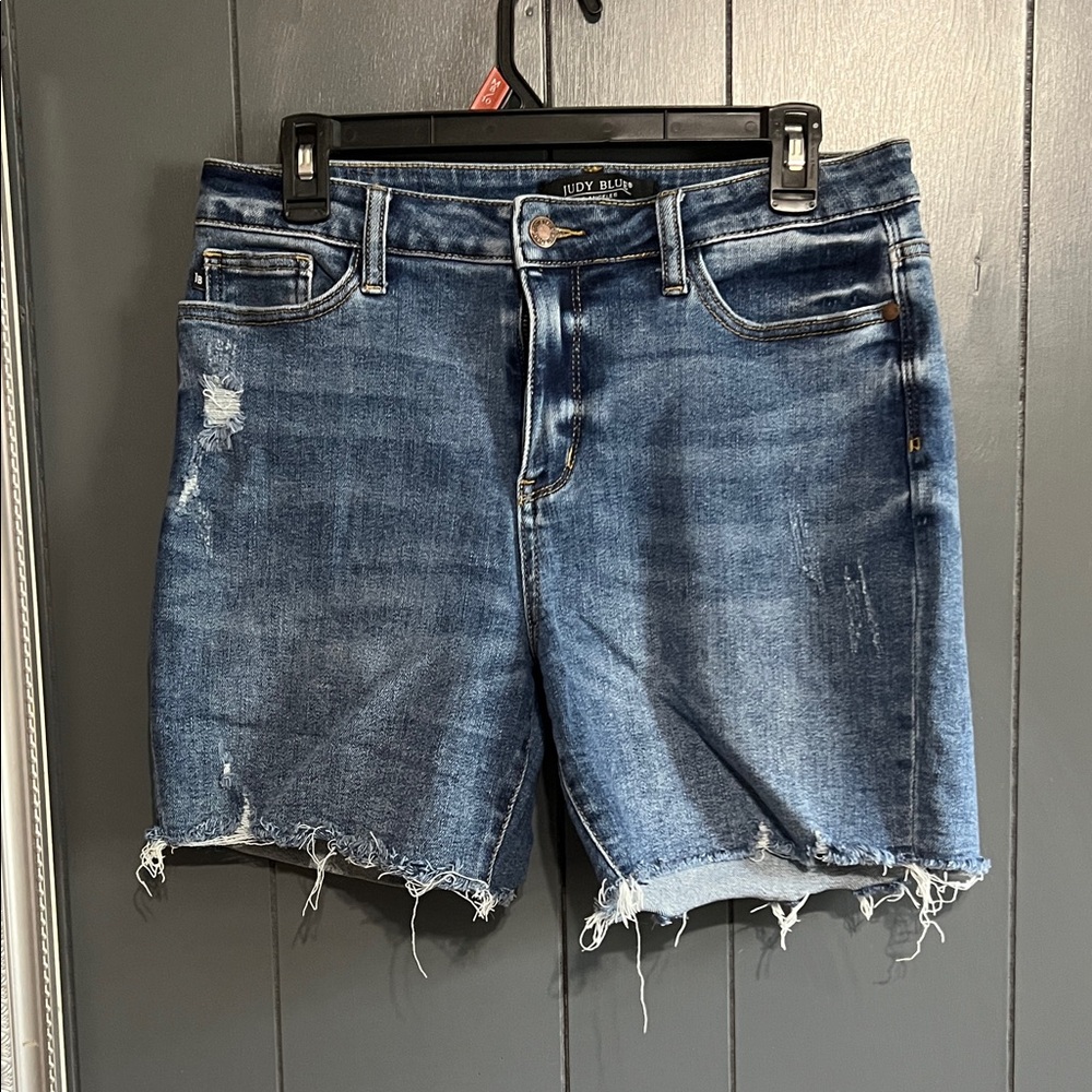 Judy blue shorts